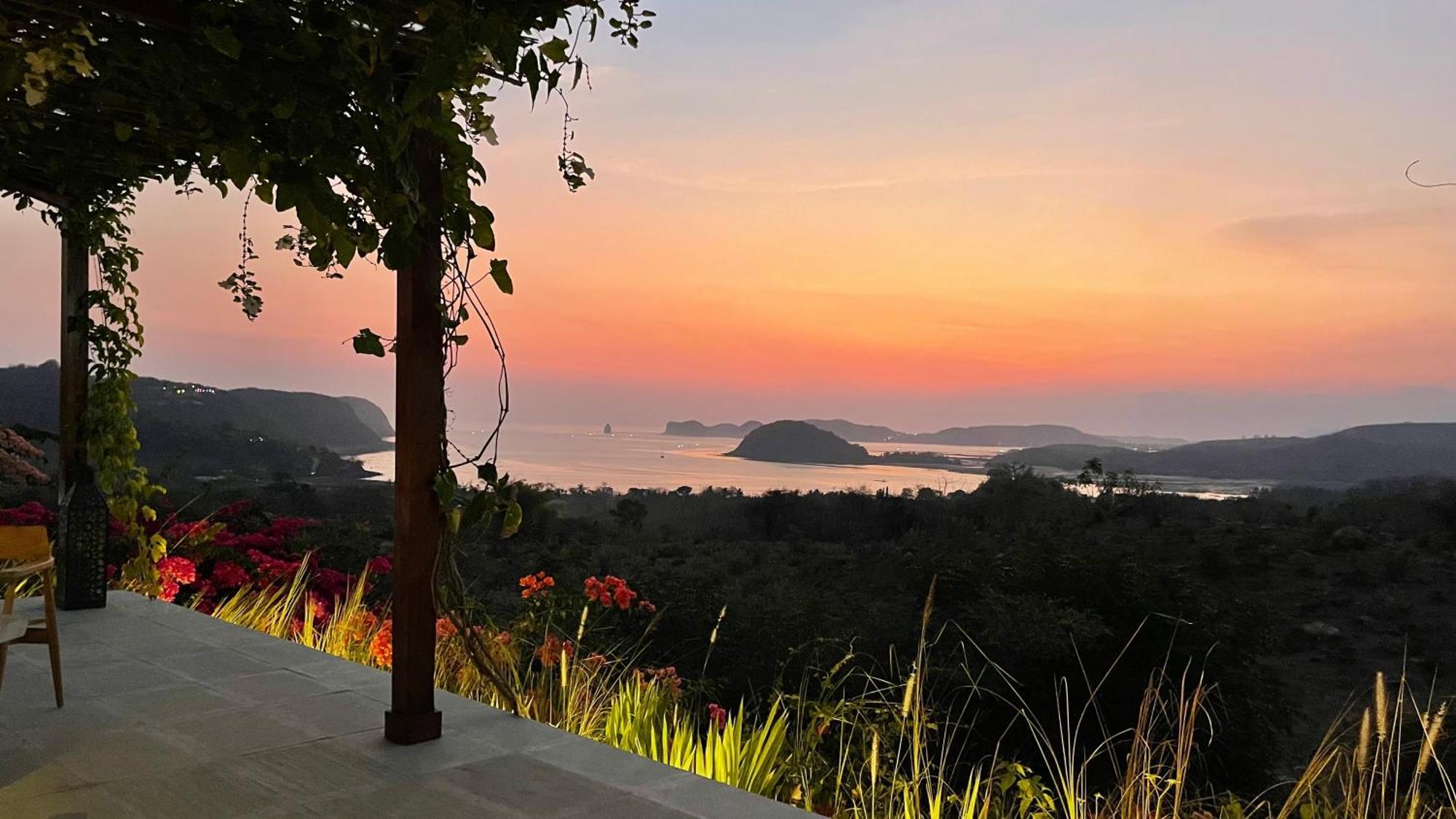 Lobster Bay Lombok Otel Awang Dış mekan fotoğraf