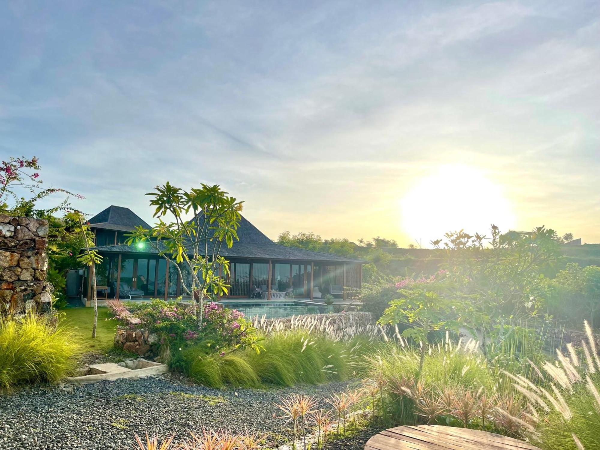 Lobster Bay Lombok Otel Awang Dış mekan fotoğraf