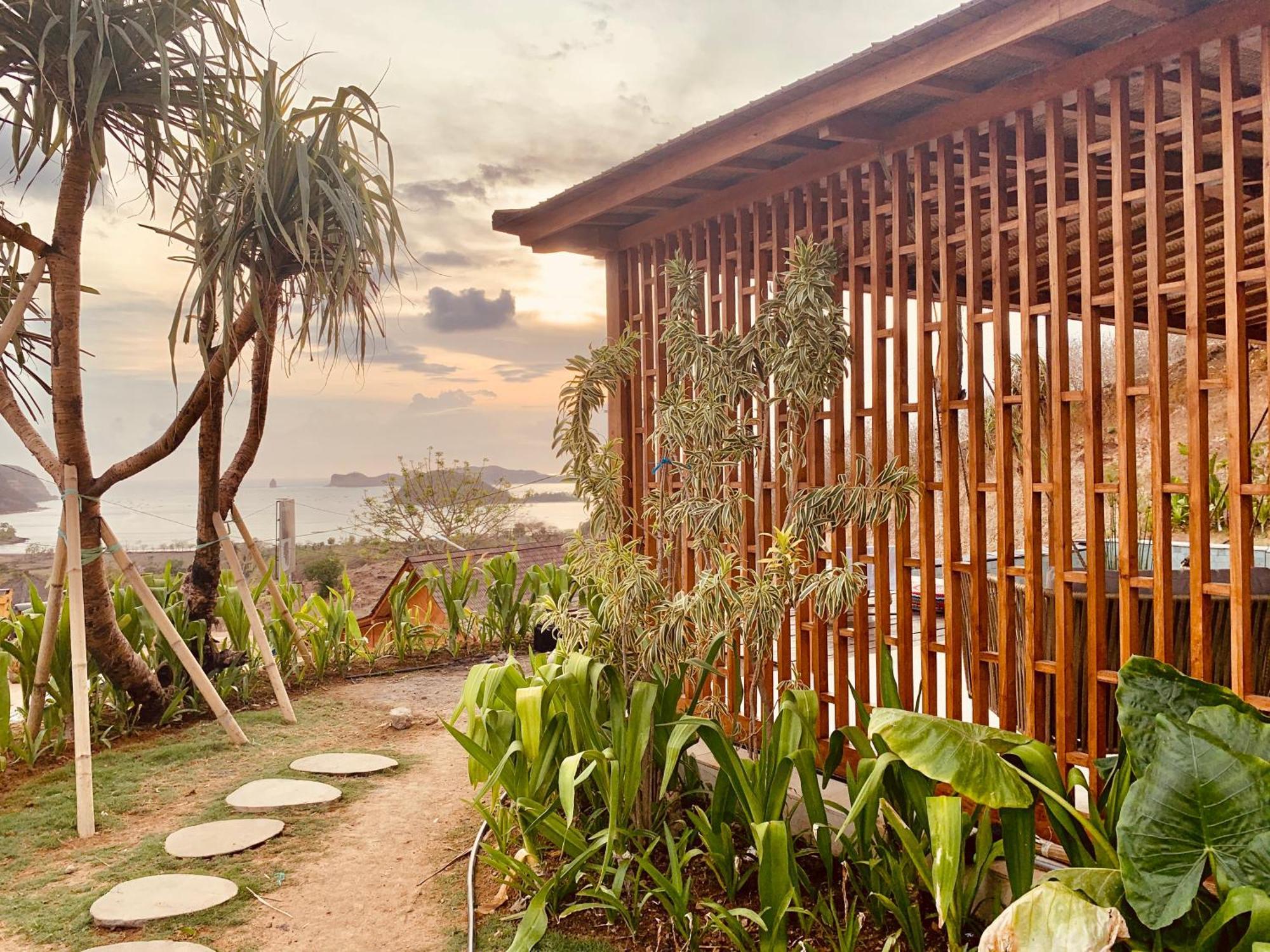 Lobster Bay Lombok Otel Awang Dış mekan fotoğraf