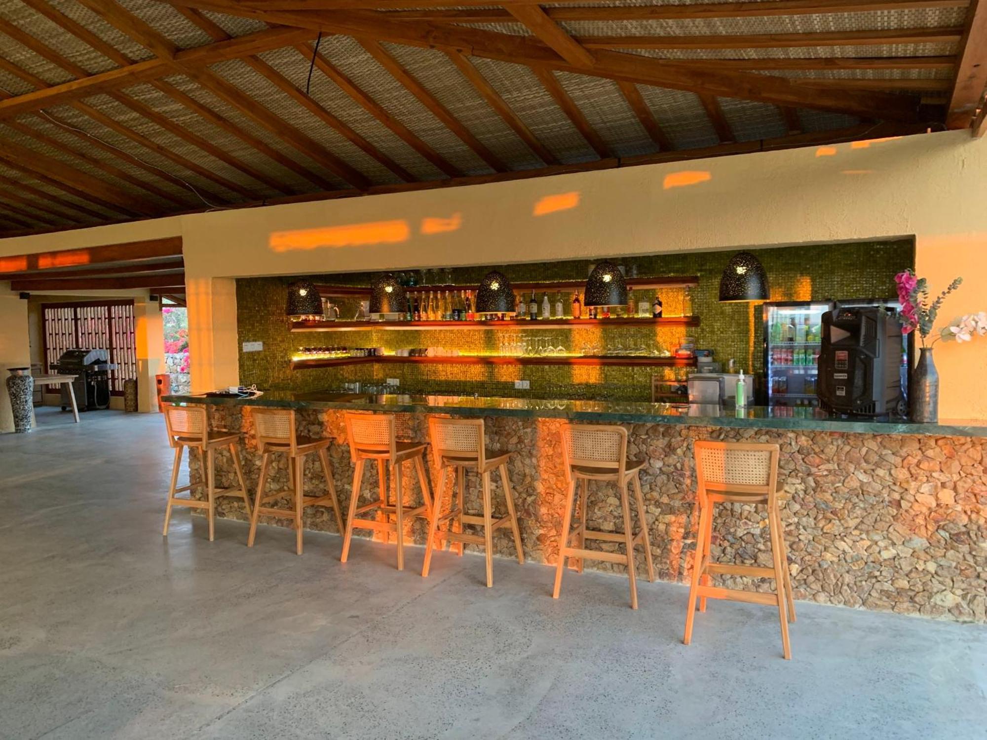 Lobster Bay Lombok Otel Awang Dış mekan fotoğraf